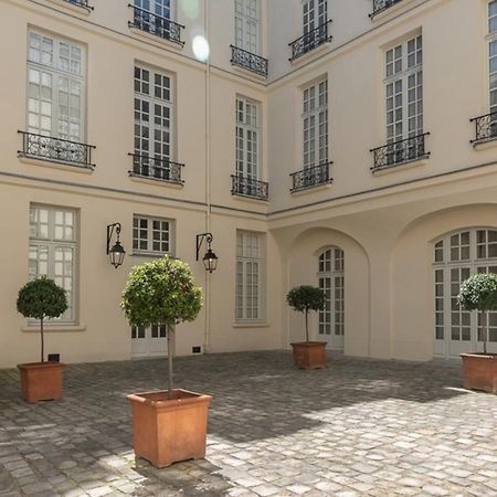 Spacious Cocoon In The Marais Paris Exterior photo